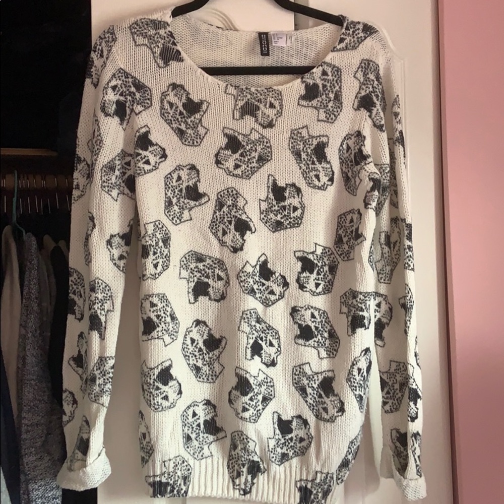 2/$20 H&M Printed Tiger Head Sweater